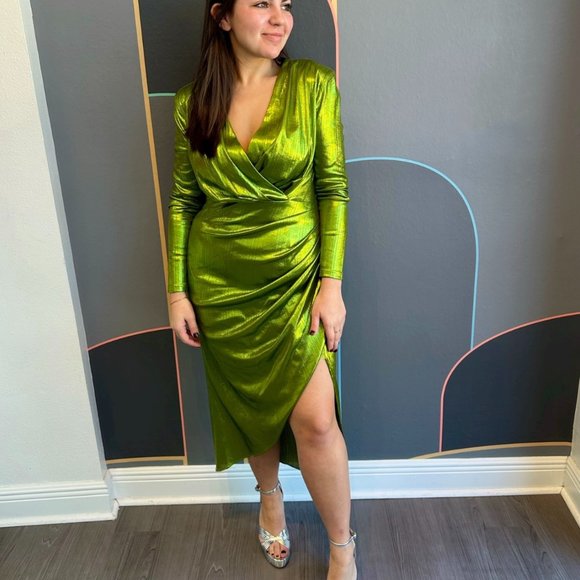 Elliatt Dresses & Skirts - Elliatt Irene Dress